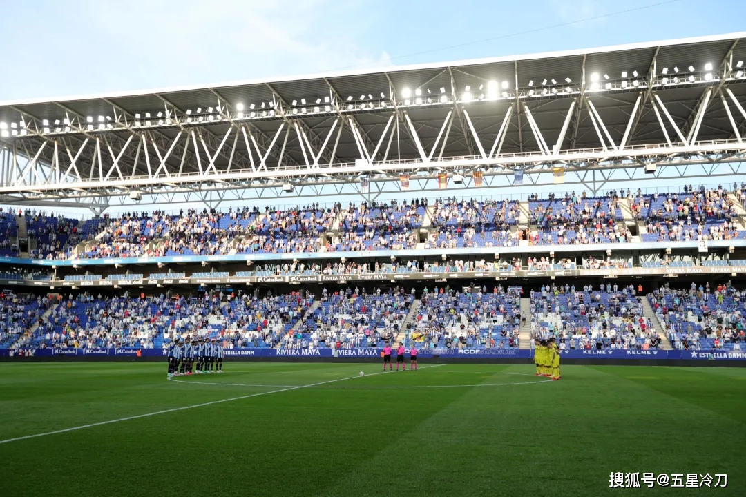 关于比利亚雷亚尔球迷前往观看德国德比的信息 关于比利亚雷亚尔球迷前往观看德国德比的信息