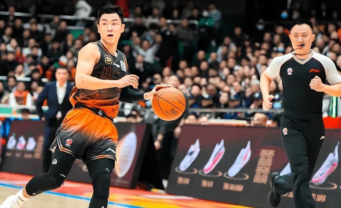 包含篮球联赛总决赛开启激烈较量，球队斗志十足的词条