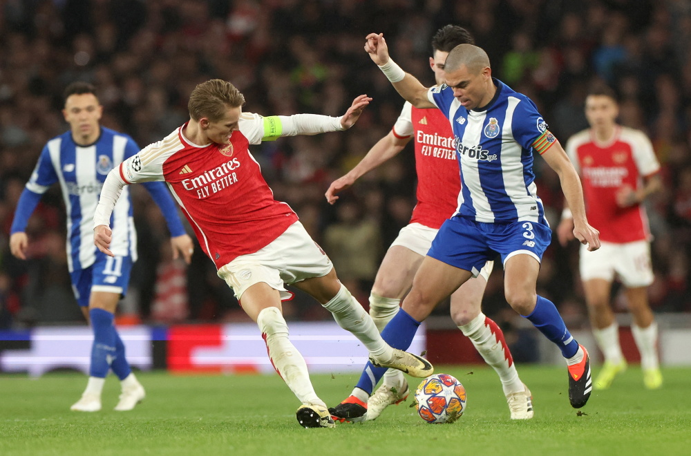 阿森纳中场球员备战国际比赛