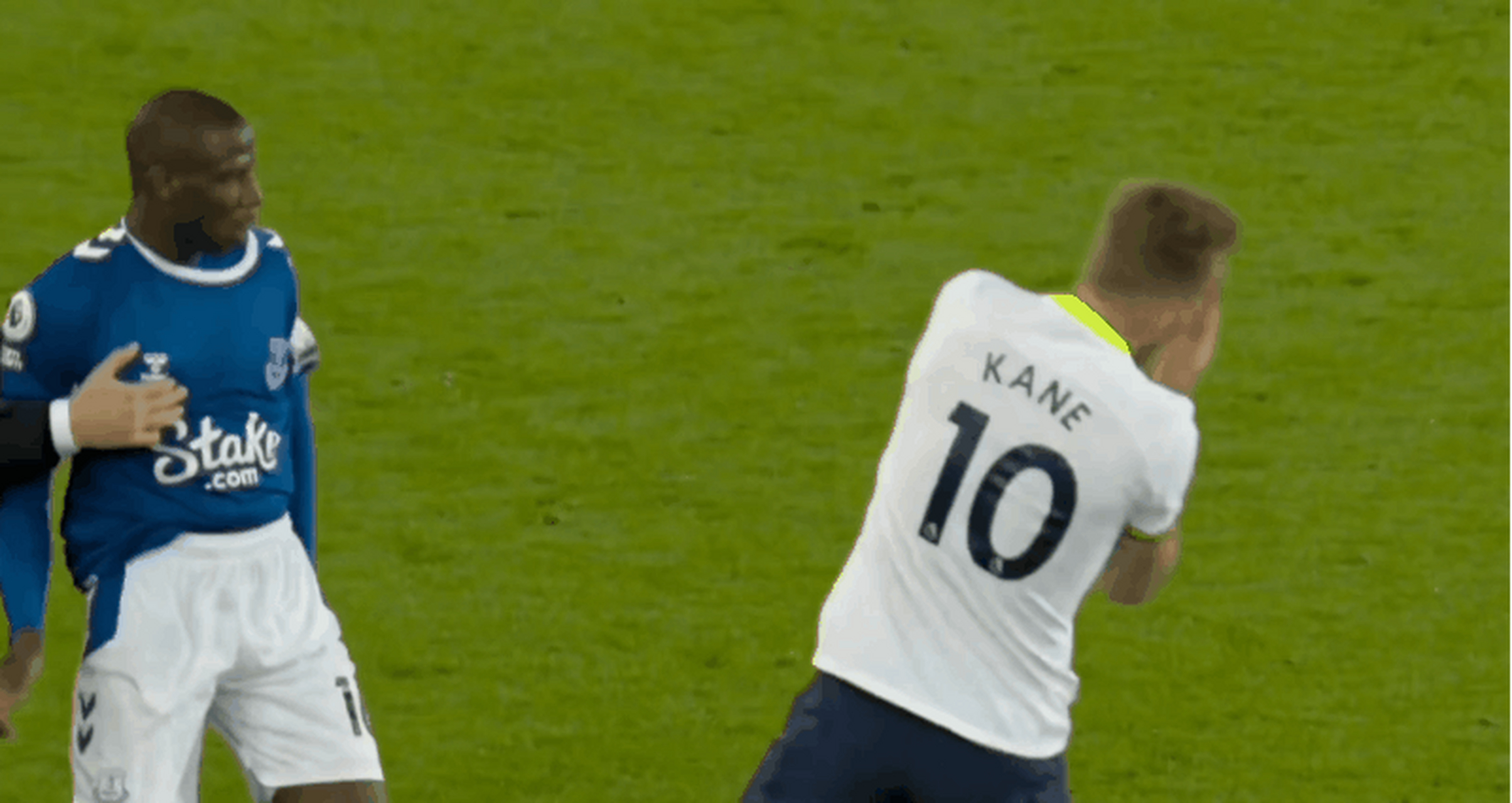 凯恩再次破门，为热刺攻陷对手球门