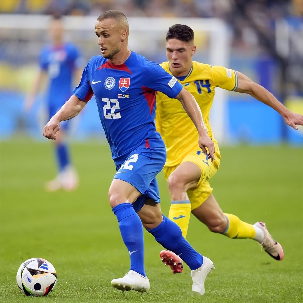 包含欧洲杯预选赛:斯洛伐克险胜苏格兰,晋级压力山大的词条 包含欧洲杯预选赛:斯洛伐克险胜苏格兰,晋级压力山大的词条