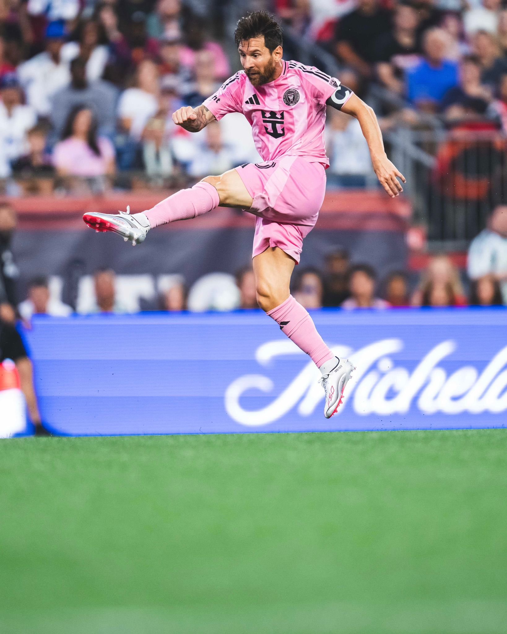 希腊横扫马赛，梅西状态火热的简单介绍