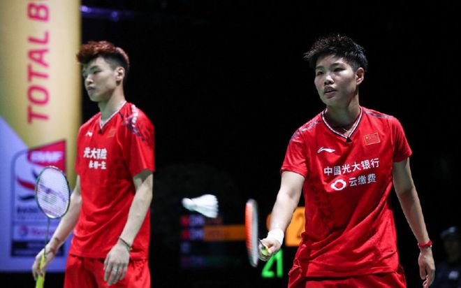 中国队险胜印度队，黄鸭组合刷新纪录的简单介绍