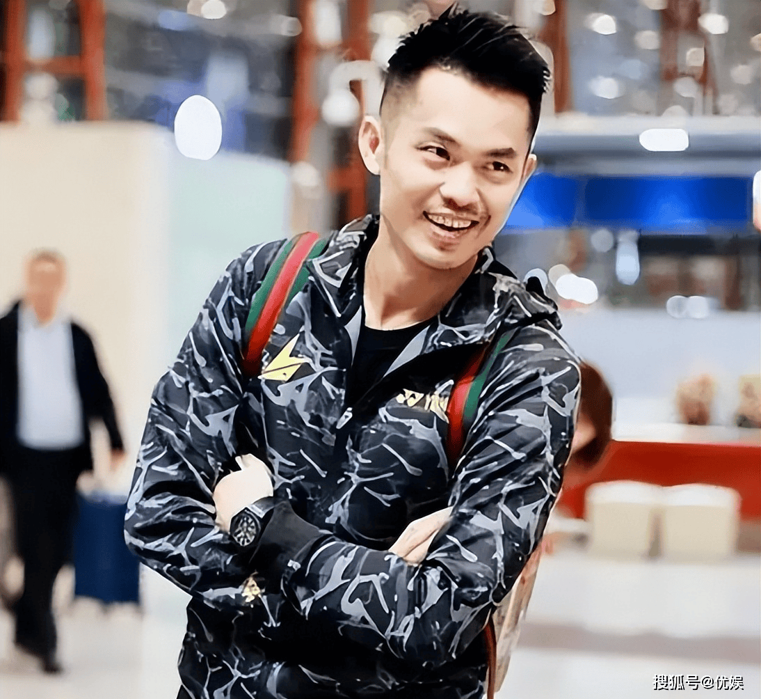 包含中国羽毛球队逆转泰国羽毛球队，林丹惊艳世界的词条