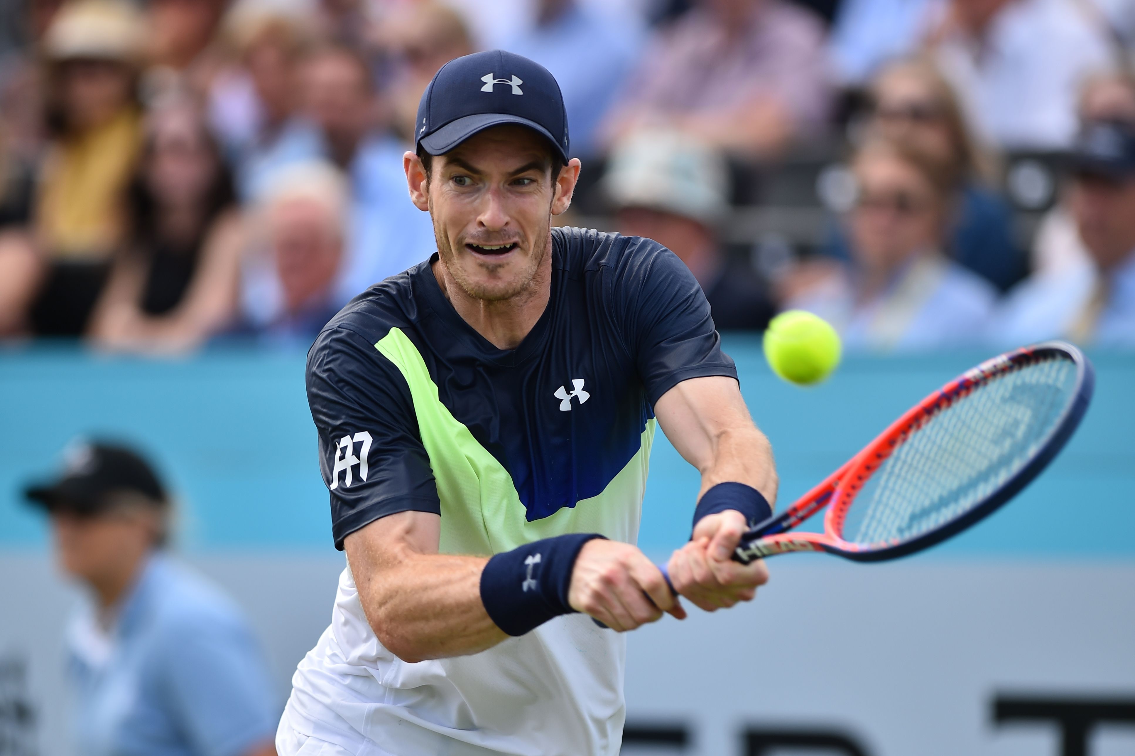 日本网球队逆转英国网球队，穆雷送出助攻