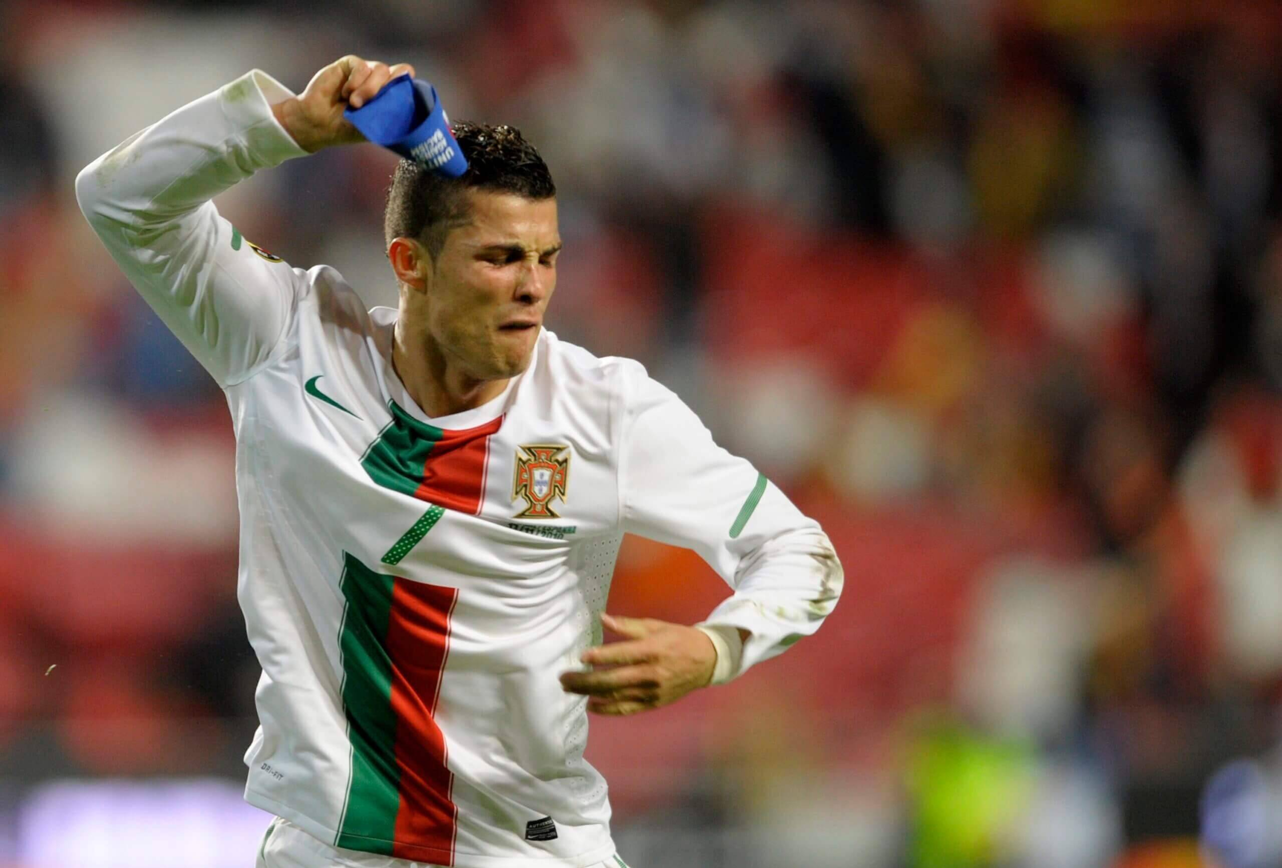 关于巴黎强势丹麦，C罗高光表现的信息