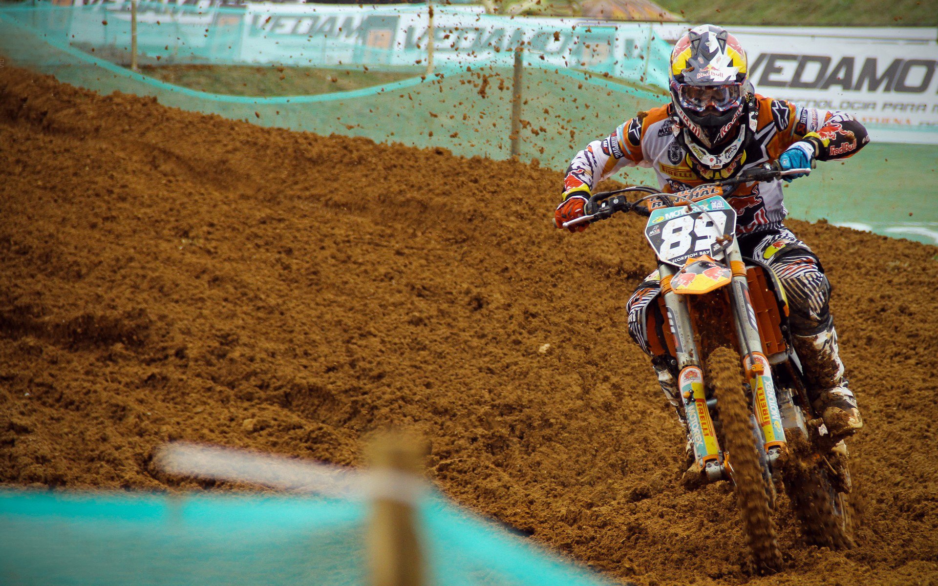 步行者碾压深圳队，莫兰特关键制胜