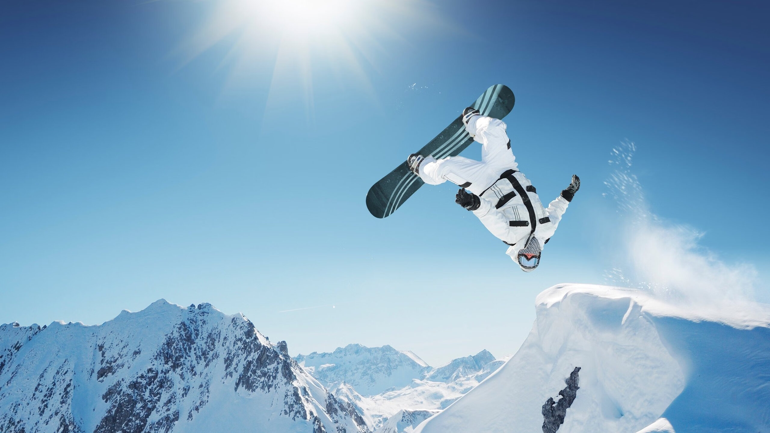 太阳完胜马刺，约基奇成为关键先生，定义新时代的篮球智慧